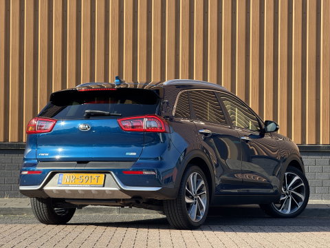 Kia Niro 1.6 GDi Hybrid ExecutiveLine | Apple carplay | Jbl Audiosysteem | Stoelventilatie | Stuurverwarming | Adaptieve cruise control |
