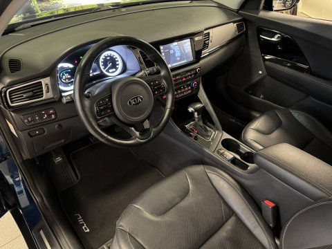 Kia Niro 1.6 GDi Hybrid ExecutiveLine | Apple carplay | Jbl Audiosysteem | Stoelventilatie | Stuurverwarming | Adaptieve cruise control |