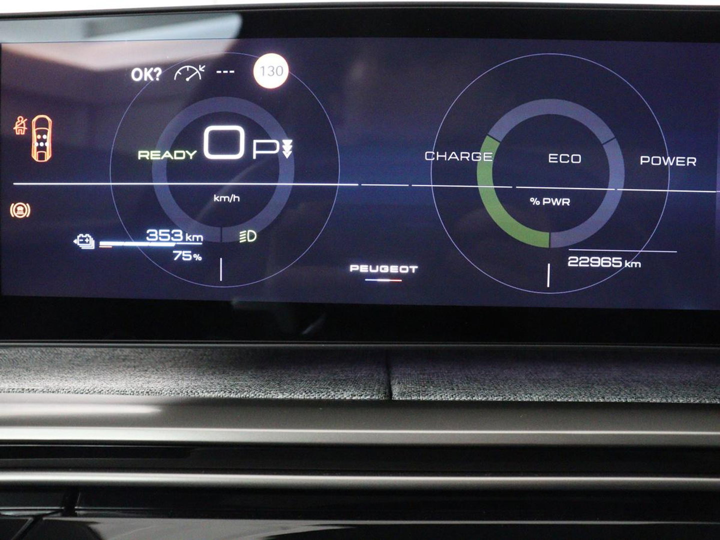 Peugeot E-3008 Allure 73 kWh