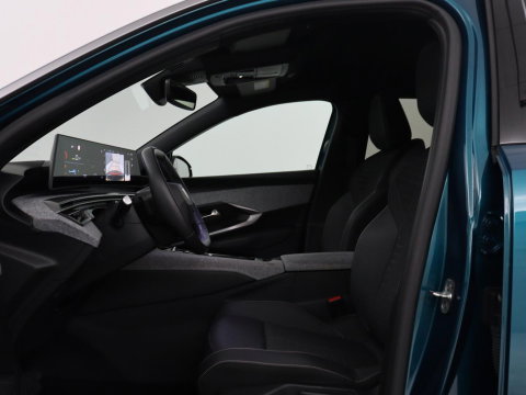 Peugeot E-3008 Allure 73 kWh