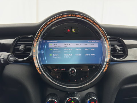 MINI Electric MINI Yours 33 kWh [3-Fase-11kW] {Soh-96%} (INCL.BTW) Aut. *HEAT-PUMP | LEATHER-FABRIC | FULL-LED | NAVI-FULLMAP | SPORT-SEATS | AMBIENT-LIGHT | DIGI-COCKPIT | DAB+ | ECC | PDC | CRUISE | 16''ALU*