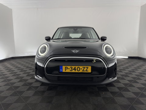MINI Electric MINI Yours 33 kWh [3-Fase-11kW] {Soh-96%} (INCL.BTW) Aut. *HEAT-PUMP | LEATHER-FABRIC | FULL-LED | NAVI-FULLMAP | SPORT-SEATS | AMBIENT-LIGHT | DIGI-COCKPIT | DAB+ | ECC | PDC | CRUISE | 16''ALU*
