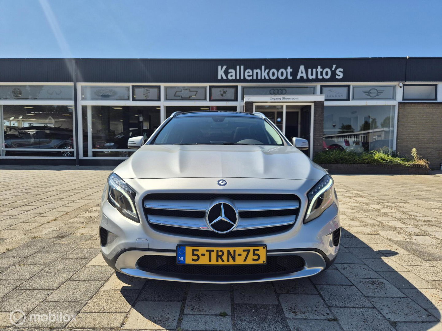 Mercedes-Benz GLA 200 Prestige, Pano, Leer, Trekhaak, NAP!
