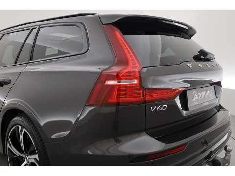Volvo V60 2.0 T6 Plug-in hybrid AWD Plus Dark | SOH 98,2 % | Pano-dak | 360 camera | Trekhaak | Harman/ Kardon |