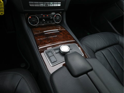 Mercedes-Benz CLS-Klasse 250 CDI Aut. *LEATHER | XENON | NAVI-FULLMAP | COMFORTSEATS | ECC | PDC | CRUISE | SHIFTPADDLES | WOODEN-INLAY | 17''ALU*