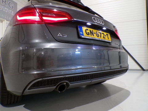 Audi A3 Sportback 1.2 TFSI S-Line "Origineel NL!" Automaat! Xenon-LED 2X S-Line Parkeersensoren Navigatie Nieuwe-APK Garantie