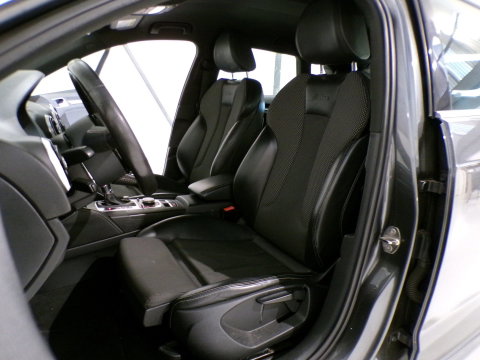 Audi A3 Sportback 1.2 TFSI S-Line "Origineel NL!" Automaat! Xenon-LED 2X S-Line Parkeersensoren Navigatie Nieuwe-APK Garantie