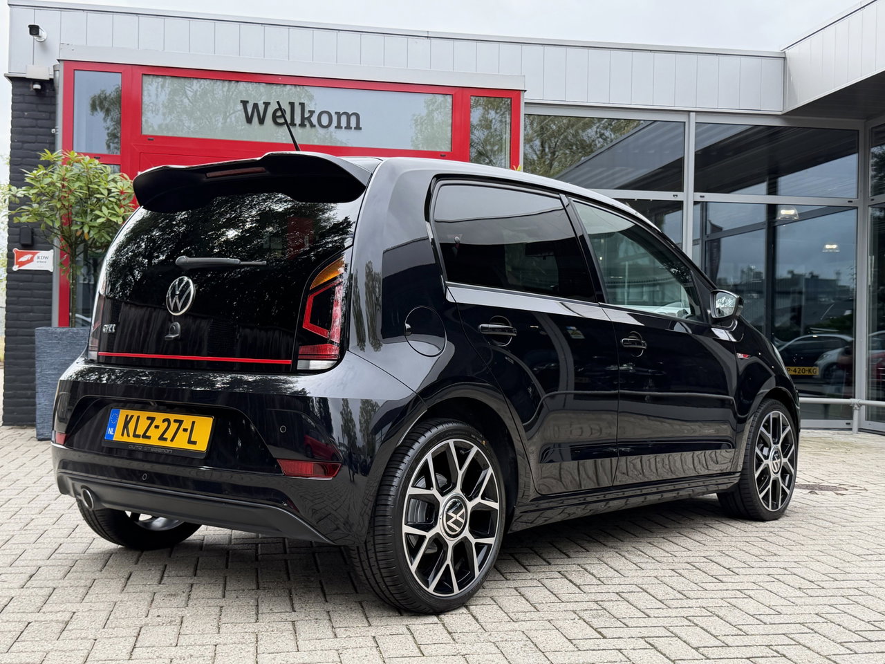 Volkswagen up!