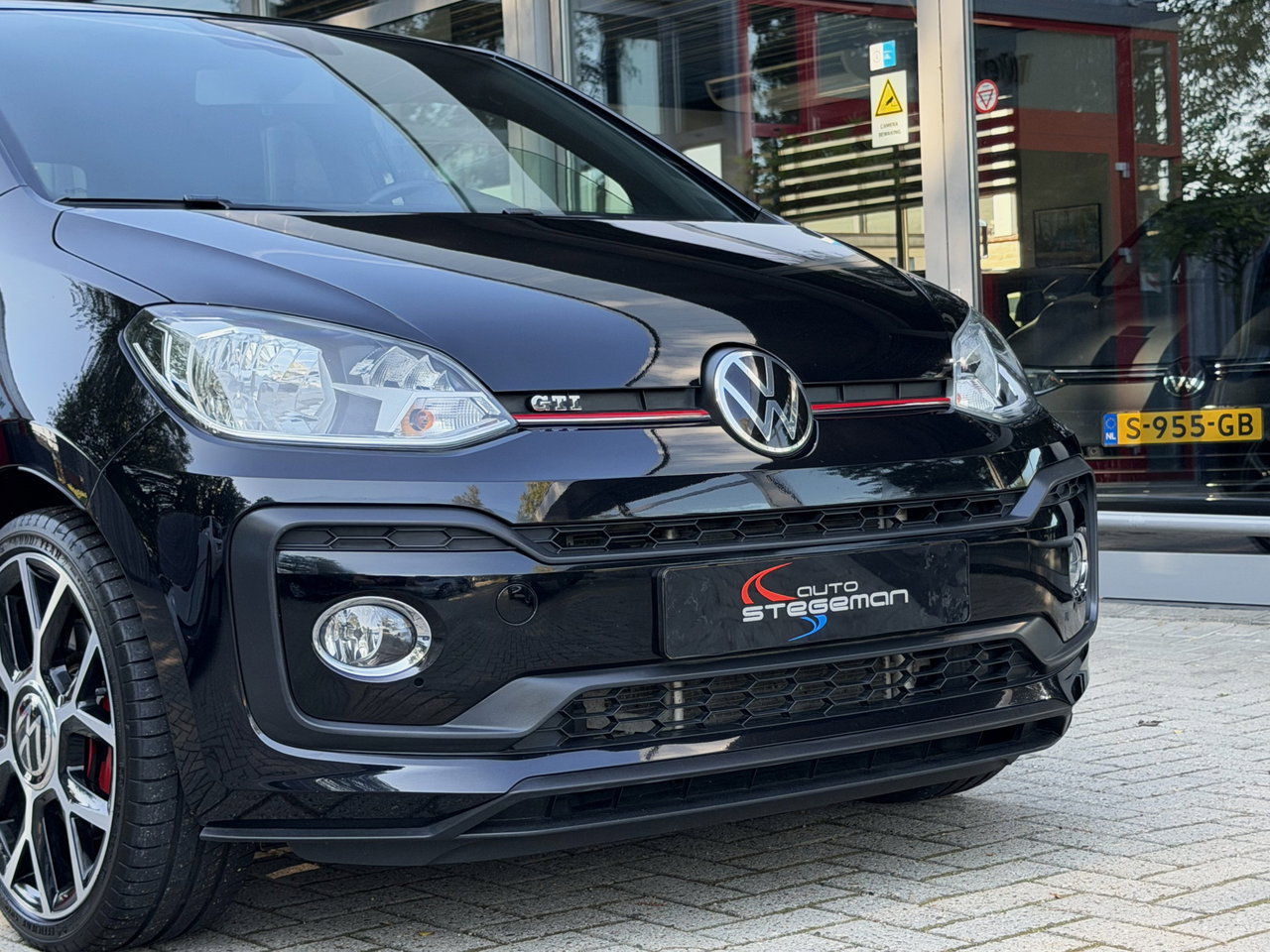 Volkswagen up!