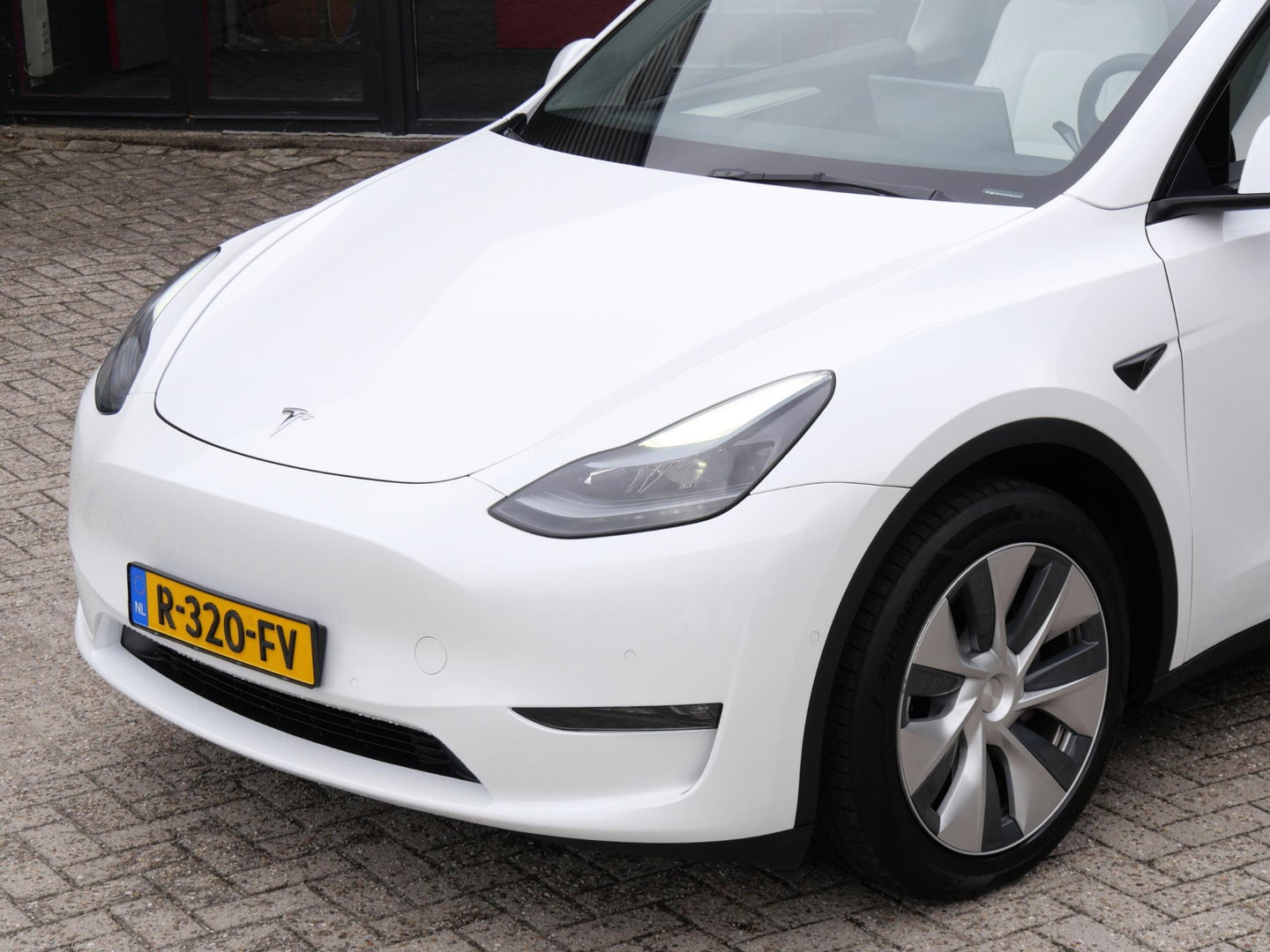 Tesla Model Y 75kWh AWD LONG RANGE/ ELEKT. KLEP/ PREMIUM AUDIO/ SOH 94%/ NL-AUTO 1STE EIGENAAR