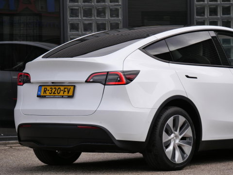 Tesla Model Y 75kWh AWD LONG RANGE/ ELEKT. KLEP/ PREMIUM AUDIO/ SOH 94%/ NL-AUTO 1STE EIGENAAR