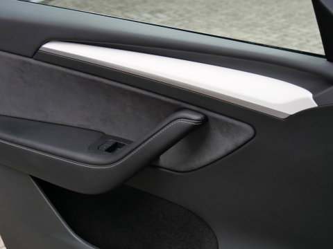 Tesla Model Y 75kWh AWD LONG RANGE/ ELEKT. KLEP/ PREMIUM AUDIO/ SOH 94%/ NL-AUTO 1STE EIGENAAR