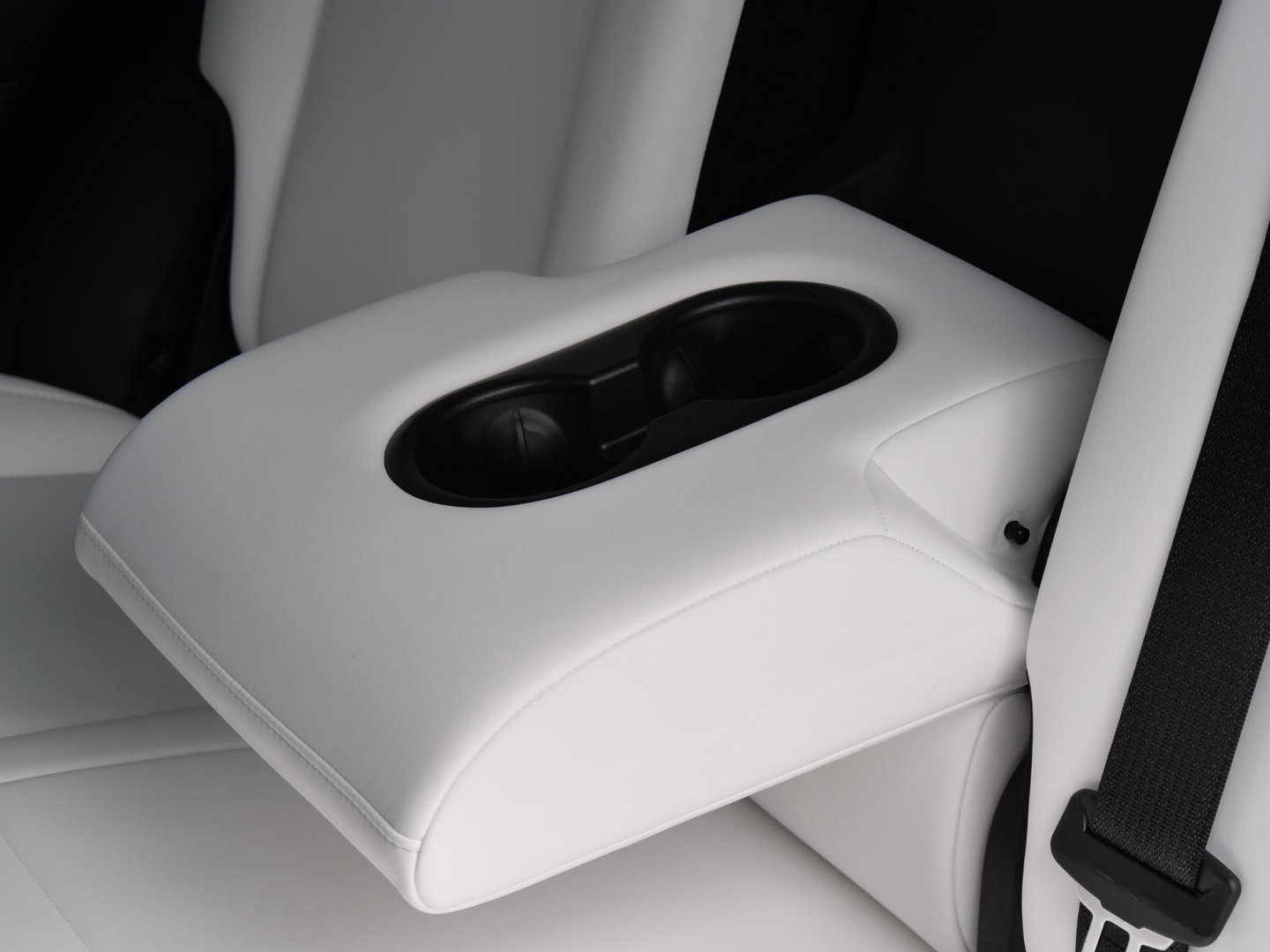 Tesla Model Y 75kWh AWD LONG RANGE/ ELEKT. KLEP/ PREMIUM AUDIO/ SOH 94%/ NL-AUTO 1STE EIGENAAR