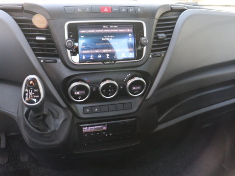 Iveco 50c21 Daily 3.0 410 | Navigatie | Radio | Bluetooth | USB Audio | Electrische lier