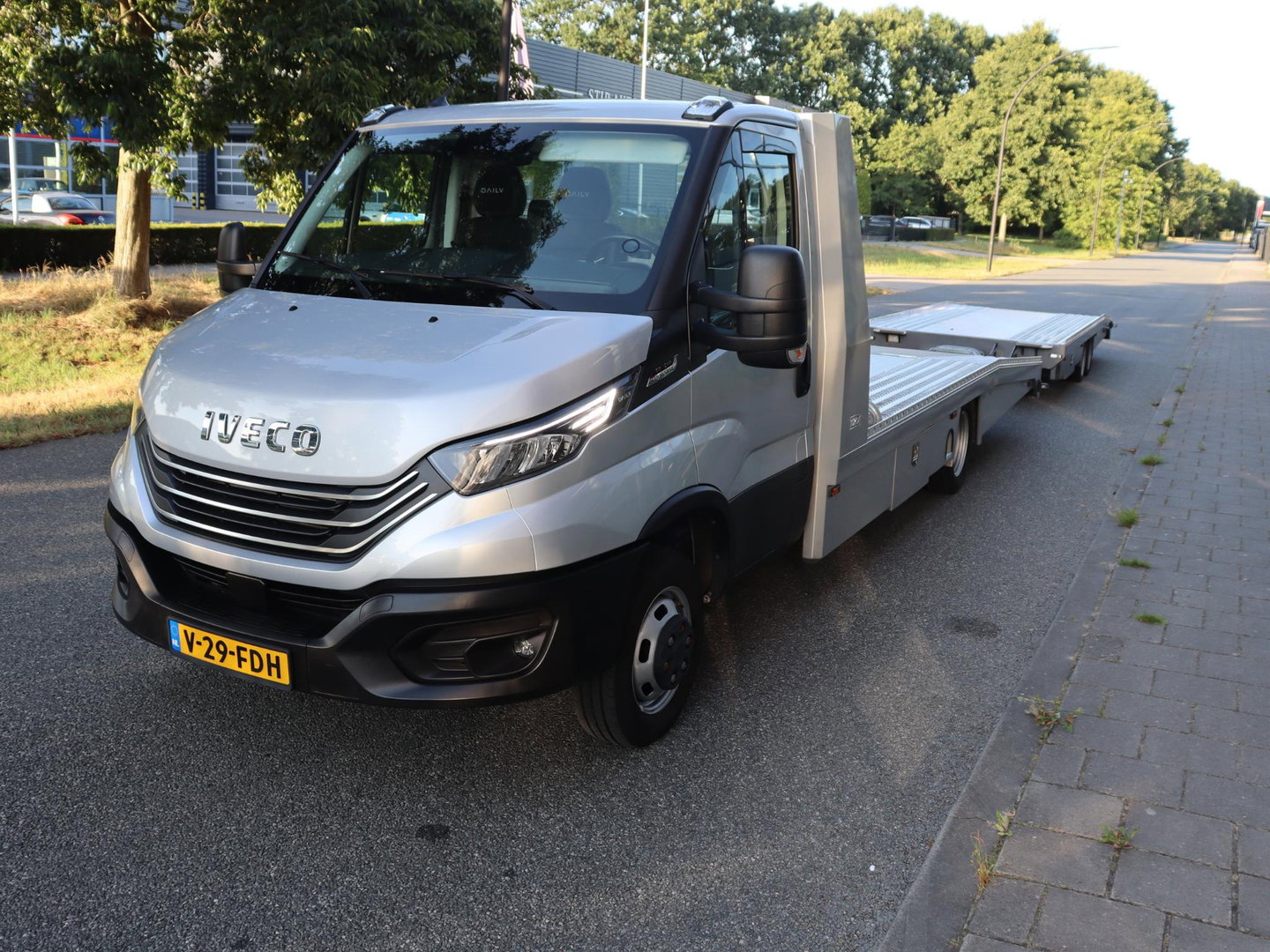 Iveco 50c21 Daily 3.0 410 | Navigatie | Radio | Bluetooth | USB Audio | Electrische lier