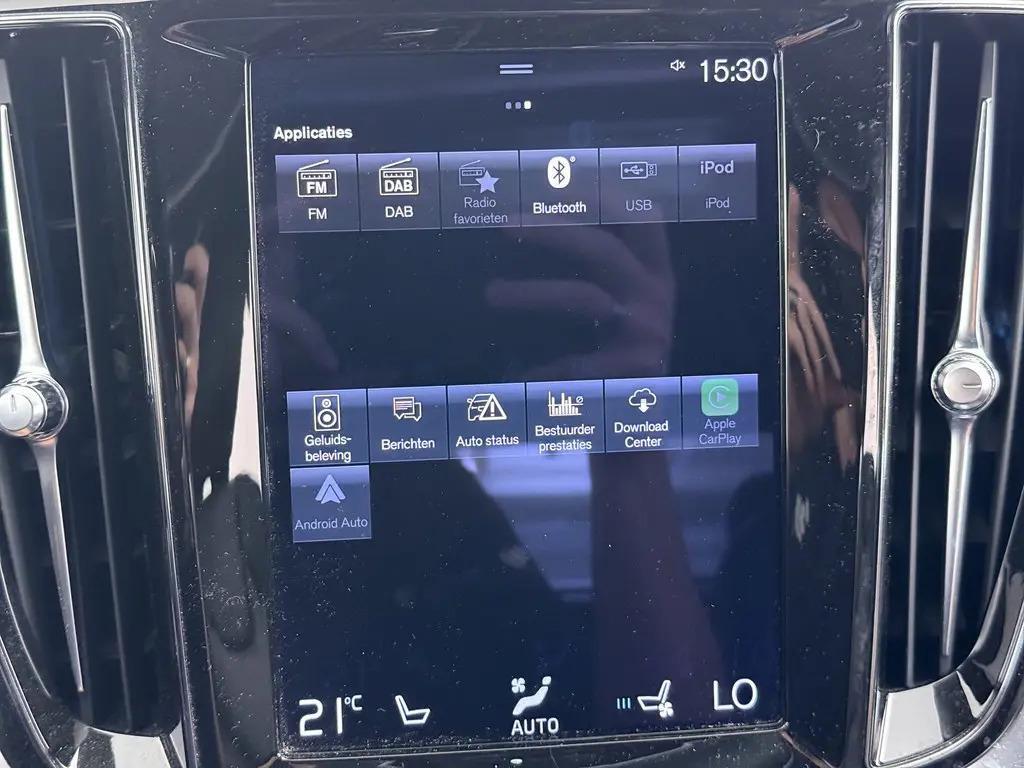 Volvo S60 2.0 T8 Recharge AWD R-Design Pano H/K HUD 360° ACC Carplay