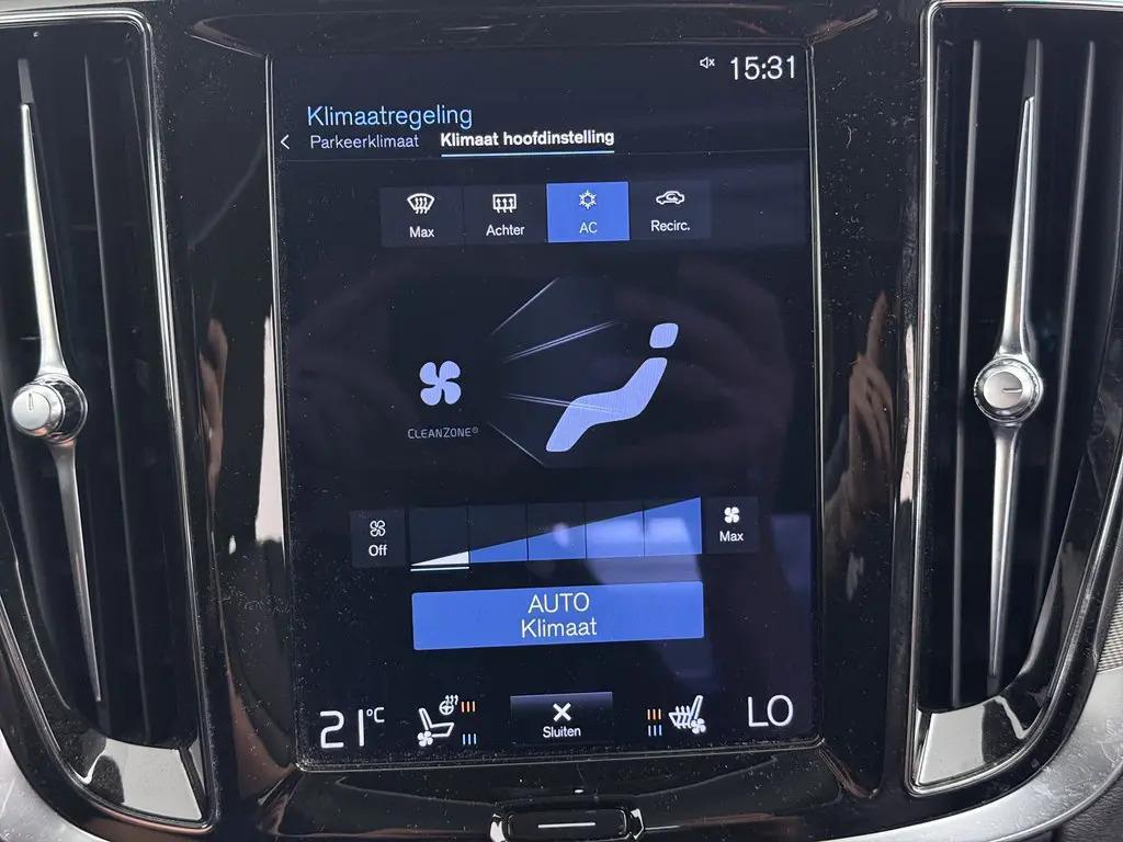 Volvo S60 2.0 T8 Recharge AWD R-Design Pano H/K HUD 360° ACC Carplay