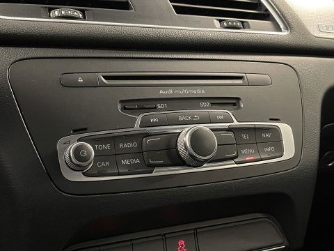 Audi Q3 2.0 TFSI quattro Pro Line S | Cruise Control | Airconditioning | Bluetooth | Trekhaak Afneembaar |