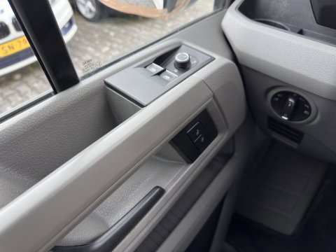 MAN eTGE Basis 36 kWh L3 H3 (2-FASE) {Soh-88%} Aut. *HEATPUMP | NAVI-FULLMAP | AIRCO | CRUISE | 3-PERS | CAMERA | HEATED-ERGO-SEATS | PDC | DAB | WIFI | FULL-LED | CCS-FASTLOADER*