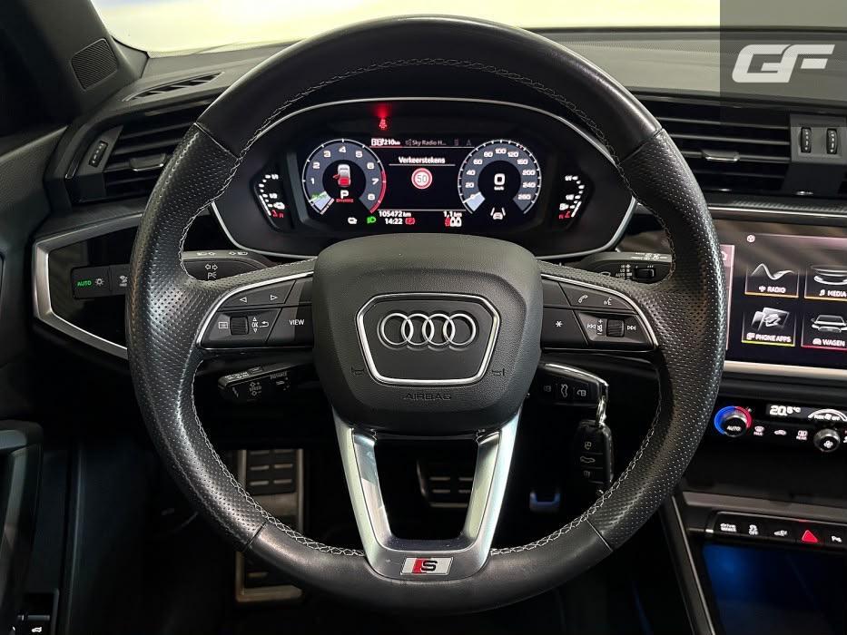 Audi Q3 Sportback 45 TFSIe S-line Pano Leer Carplay NAP