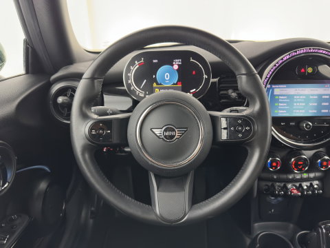 MINI 3-deurs 1.5 One Business Edition (INCL.BTW) Aut. *LEATHER-FABRIC | FULL-LED | NAVI-FULLMAP | SPORT-SEATS | AMBIENT-LIGHT | DIGI-COCKPIT | PRIVACY-GLASS | DAB+ | ECC | PDC | CRUISE | 16''ALU*
