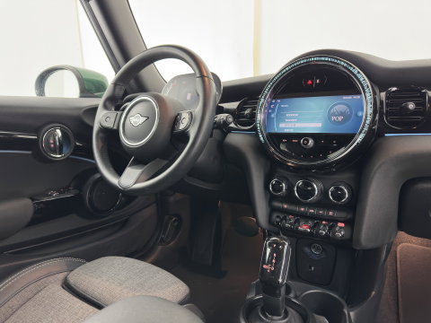 MINI 3-deurs 1.5 One Business Edition (INCL.BTW) Aut. *LEATHER-FABRIC | FULL-LED | NAVI-FULLMAP | SPORT-SEATS | AMBIENT-LIGHT | DIGI-COCKPIT | PRIVACY-GLASS | DAB+ | ECC | PDC | CRUISE | 16''ALU*