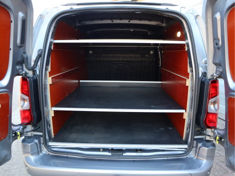 Opel Combo 1.5D 131pk Automaat Euro 6 Lang L2 - Airco - Camera - Cruise - Trekhaak