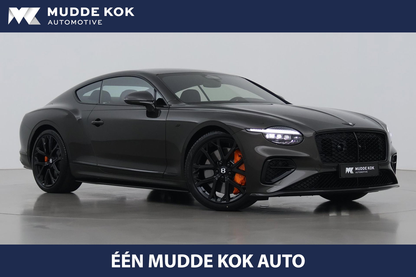 Bentley Continental GT 4.0 V8 Hybrid | Spectre Brown | Carbon Styling Edition | Touring Specification | Rotating Display | Akrapovič Uitlaat | Massage+Ventilatie