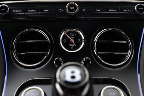 Bentley Continental GT 4.0 V8 Hybrid | Spectre Brown | Carbon Styling Edition | Touring Specification | Rotating Display | Akrapovič Uitlaat | Massage+Ventilatie