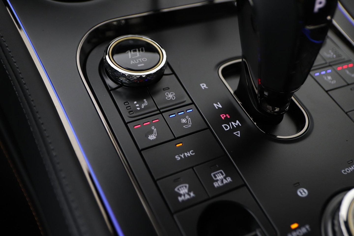 Bentley Continental GT 4.0 V8 Hybrid | Spectre Brown | Carbon Styling Edition | Touring Specification | Rotating Display | Akrapovič Uitlaat | Massage+Ventilatie