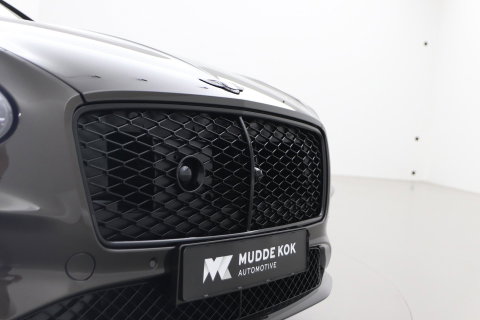 Bentley Continental GT 4.0 V8 Hybrid | Spectre Brown | Carbon Styling Edition | Touring Specification | Rotating Display | Akrapovič Uitlaat | Massage+Ventilatie