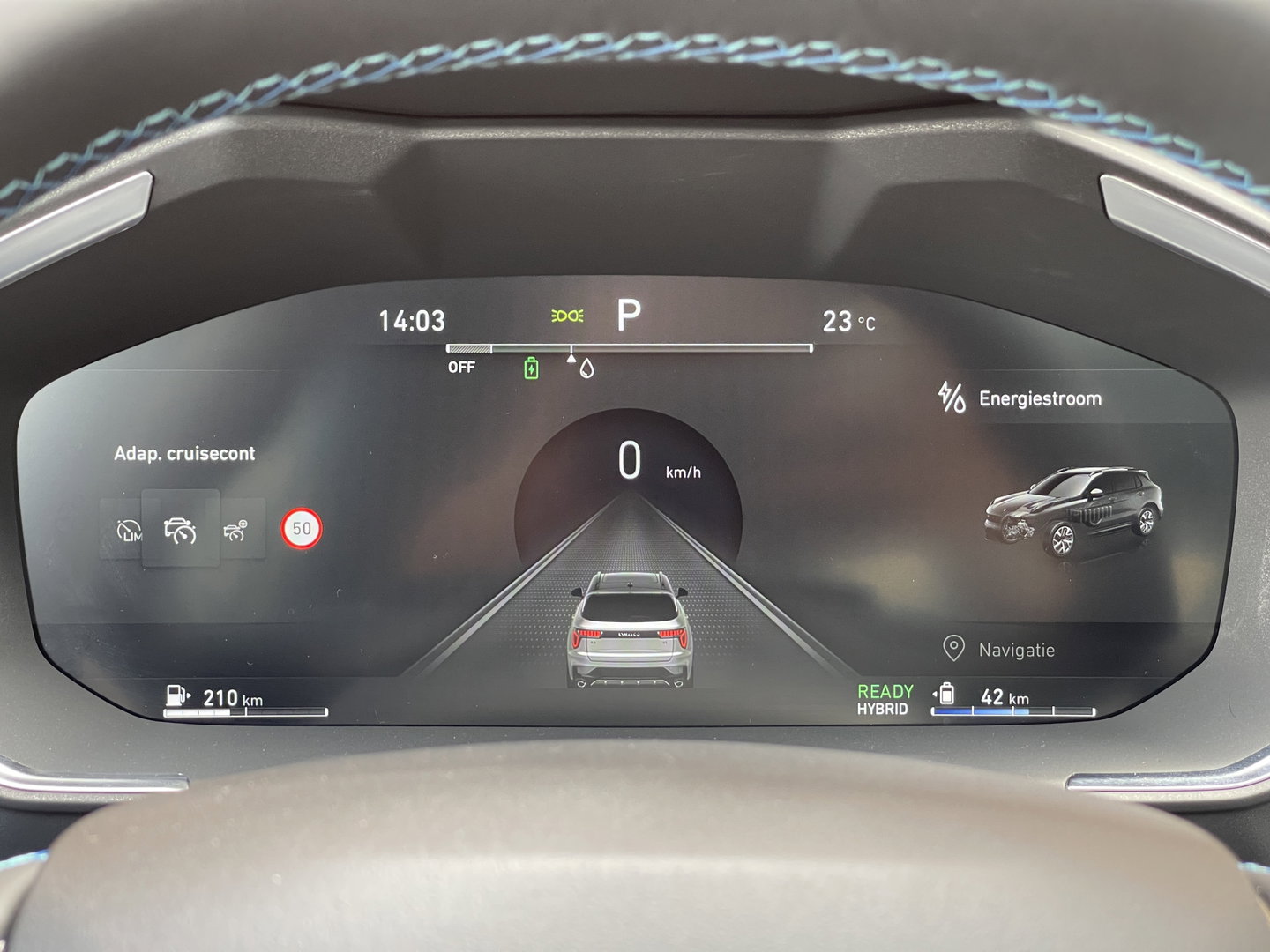 Lynk & Co 01 1.5 | Black Pakket Optioneel | Stuurverwarming | Zwarte hemel | Panoramadak | Adaptive Cruise Control | 360 Camera | Keyless | Elektrische Bestuurdersstoel + Geheugen | Parkeersensoren | Apple Ca