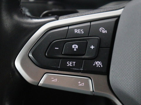 Volkswagen Taigo 1.5 TSI R-Line Business | Adaptive cruise | Lane assist | Camera | Park assist | Carplay | Navigatie | Virtueel dashboard