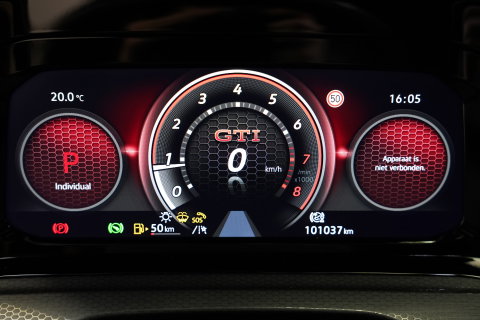 Volkswagen Golf 2.0 TSI GTI Akrapovič Panoramadak Harman&Kardon Sterrenhemel 19''LM