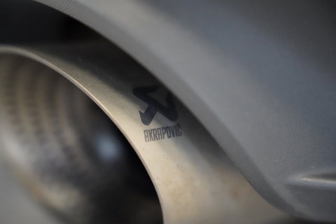 Volkswagen Golf 2.0 TSI GTI Akrapovič Panoramadak Harman&Kardon Sterrenhemel 19''LM