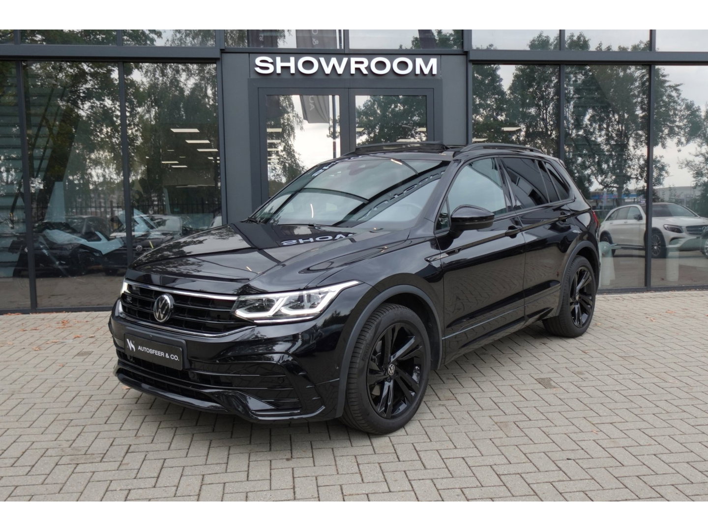 Volkswagen Tiguan 1.5 TSI R-Line PANO KEYLESS 360