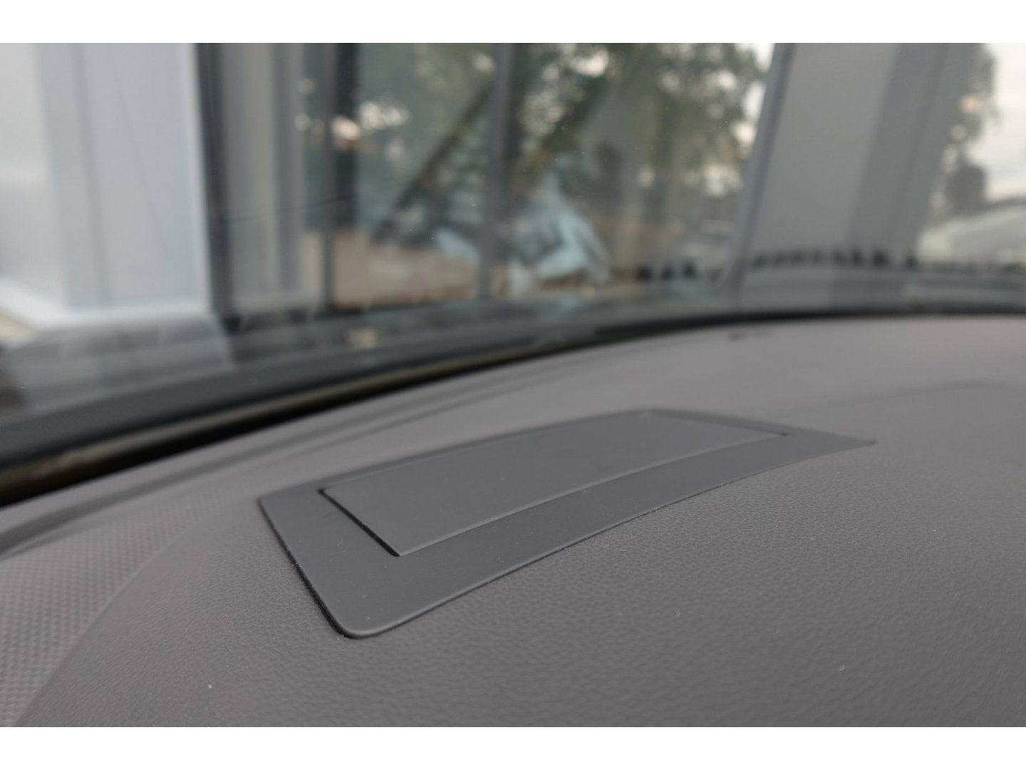 Volkswagen Tiguan 1.5 TSI R-Line PANO KEYLESS 360