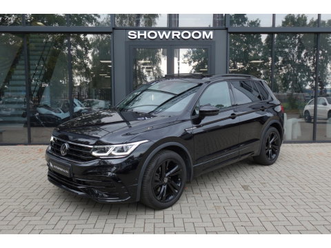 Volkswagen Tiguan 1.5 TSI R-Line PANO KEYLESS 360