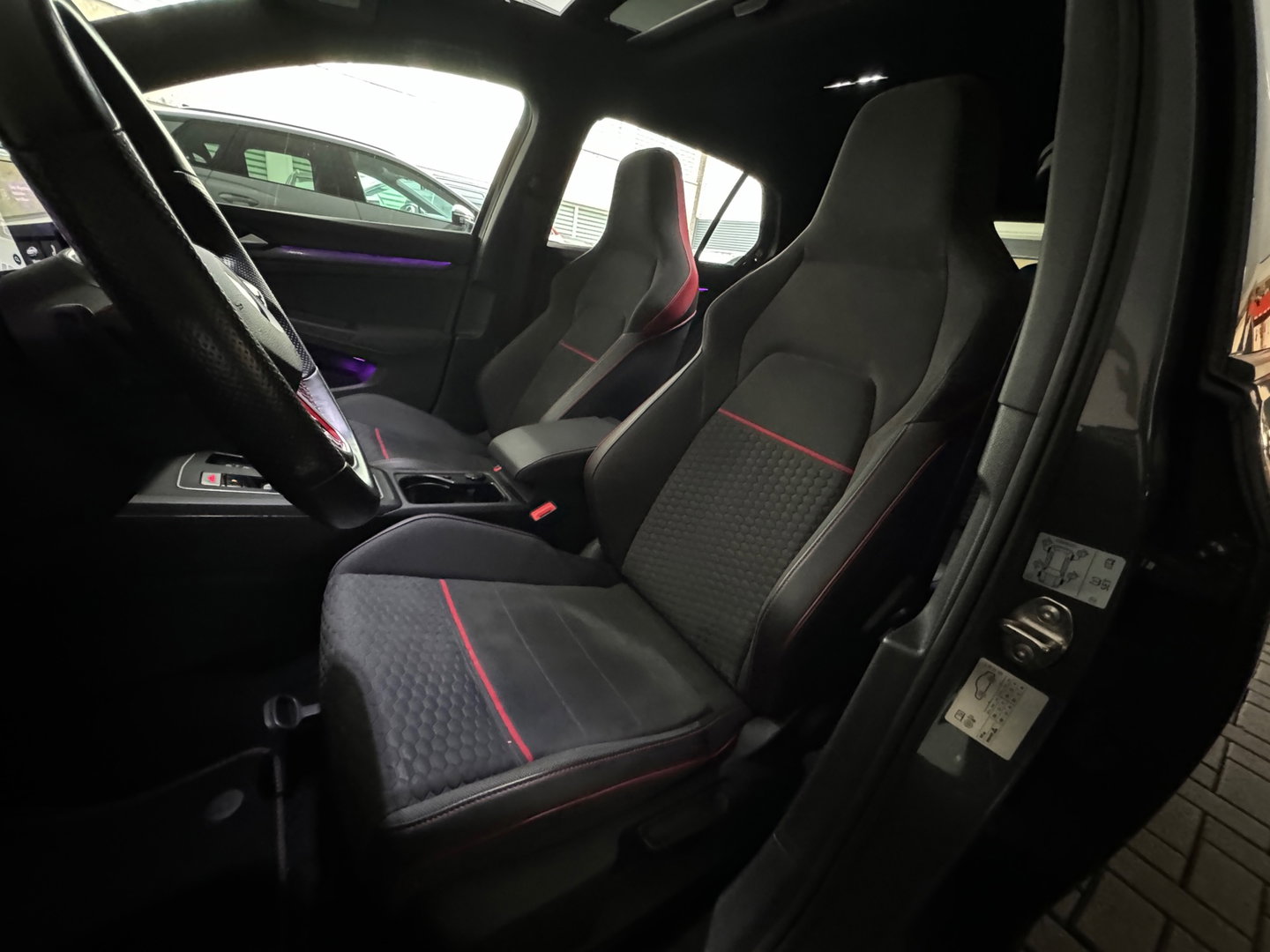 Volkswagen Golf 2.0 TSI GTI Pano|BTW|H/K|HuD|Nürburgring|Dodehoek|Camera|Keyless