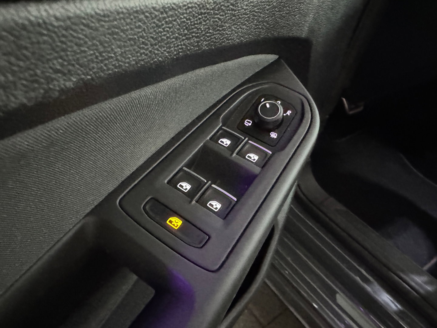 Volkswagen Golf 2.0 TSI GTI Pano|BTW|H/K|HuD|Nürburgring|Dodehoek|Camera|Keyless