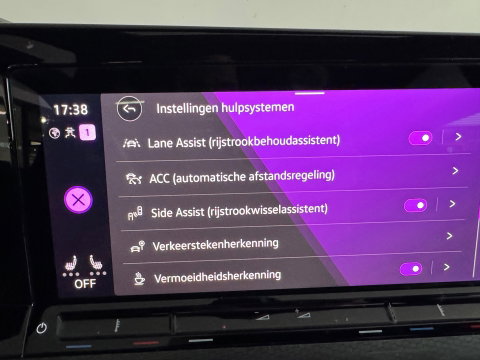 Volkswagen Golf 2.0 TSI GTI Pano|BTW|H/K|HuD|Nürburgring|Dodehoek|Camera|Keyless