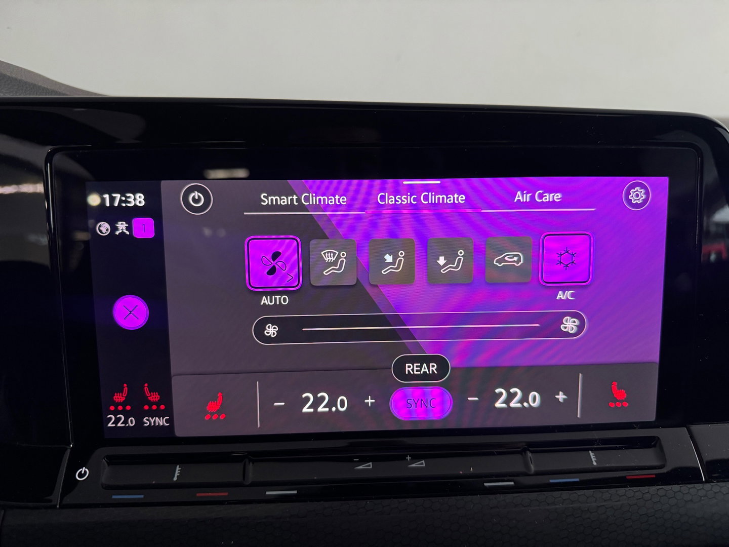 Volkswagen Golf 2.0 TSI GTI Pano|BTW|H/K|HuD|Nürburgring|Dodehoek|Camera|Keyless