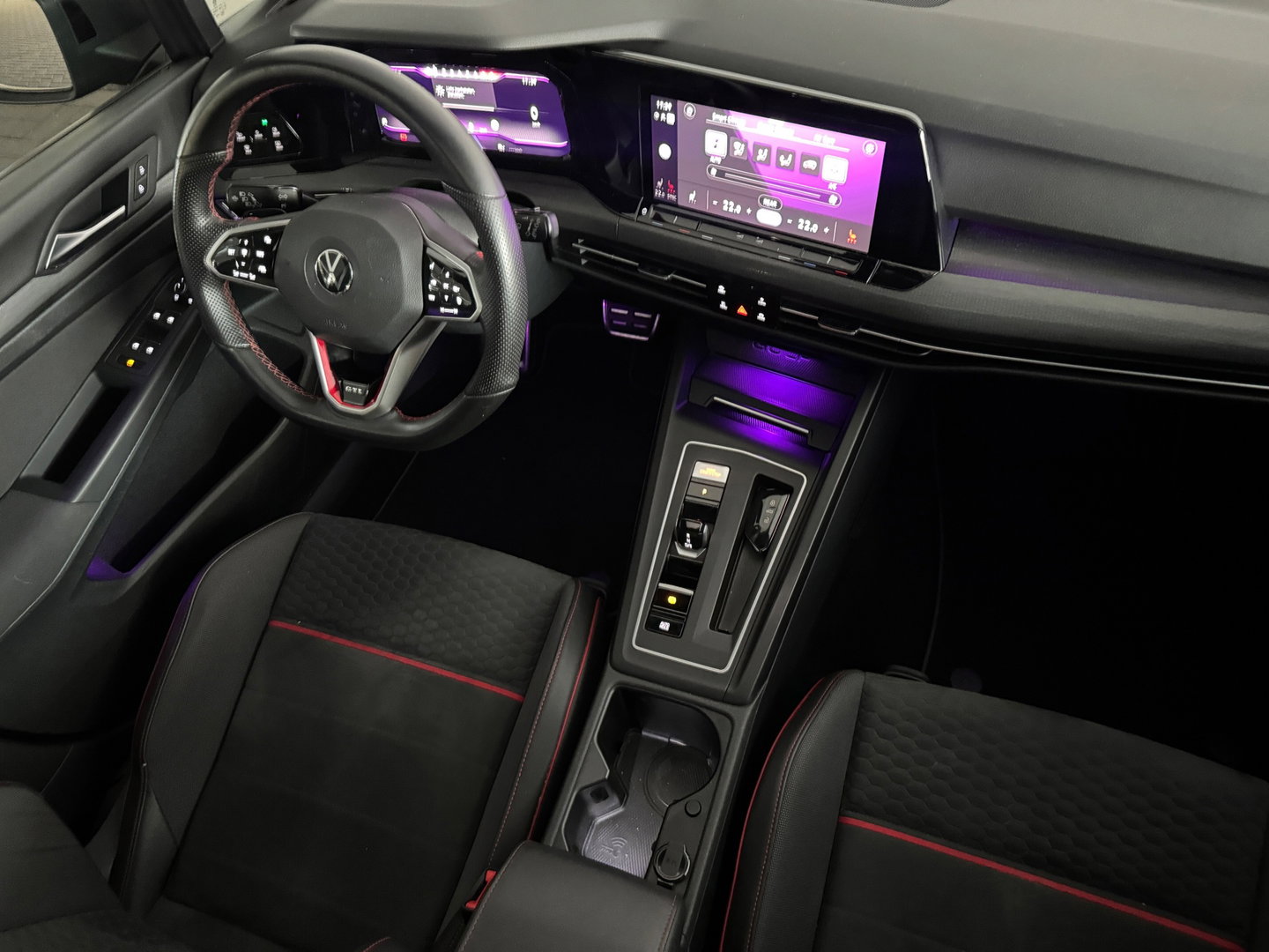 Volkswagen Golf 2.0 TSI GTI Pano|BTW|H/K|HuD|Nürburgring|Dodehoek|Camera|Keyless