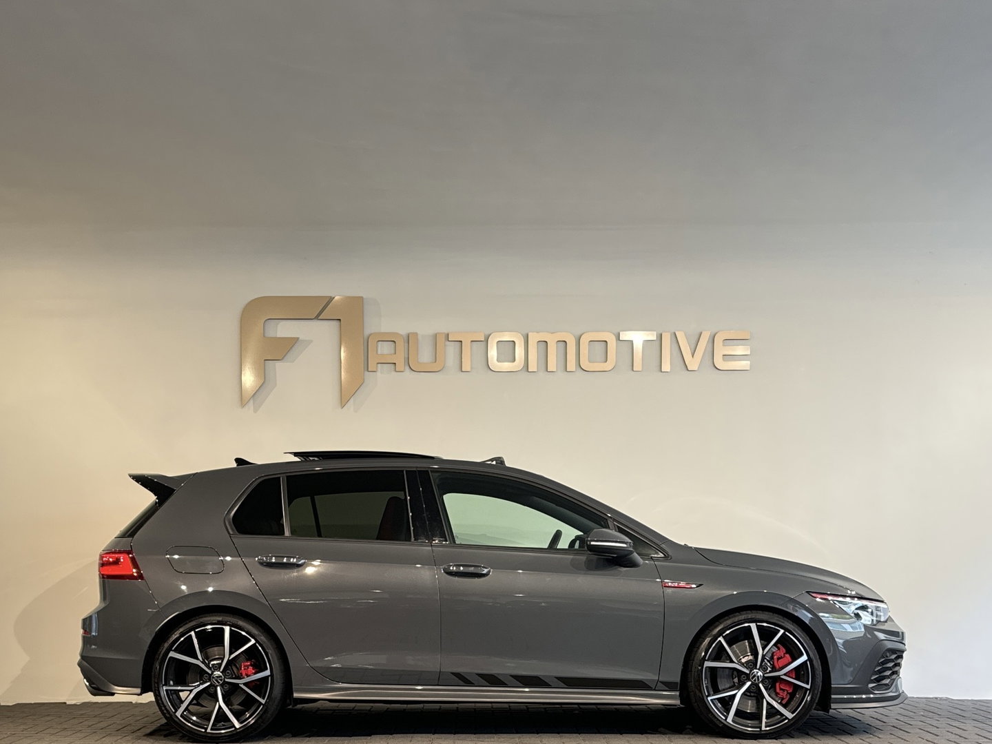 Volkswagen Golf 2.0 TSI GTI Pano|BTW|H/K|HuD|Nürburgring|Dodehoek|Camera|Keyless