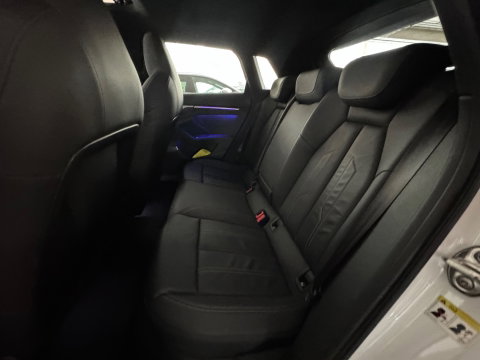 Audi A3 Sportback 45 TFSI e S edition Competition Pano|B&O|Sfeer|ACC|Lane|Camera