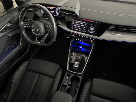Audi A3 Sportback 45 TFSI e S edition Competition Pano|B&O|Sfeer|ACC|Lane|Camera