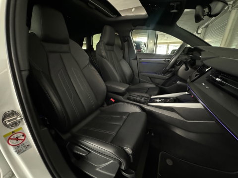 Audi A3 Sportback 45 TFSI e S edition Competition Pano|B&O|Sfeer|ACC|Lane|Camera
