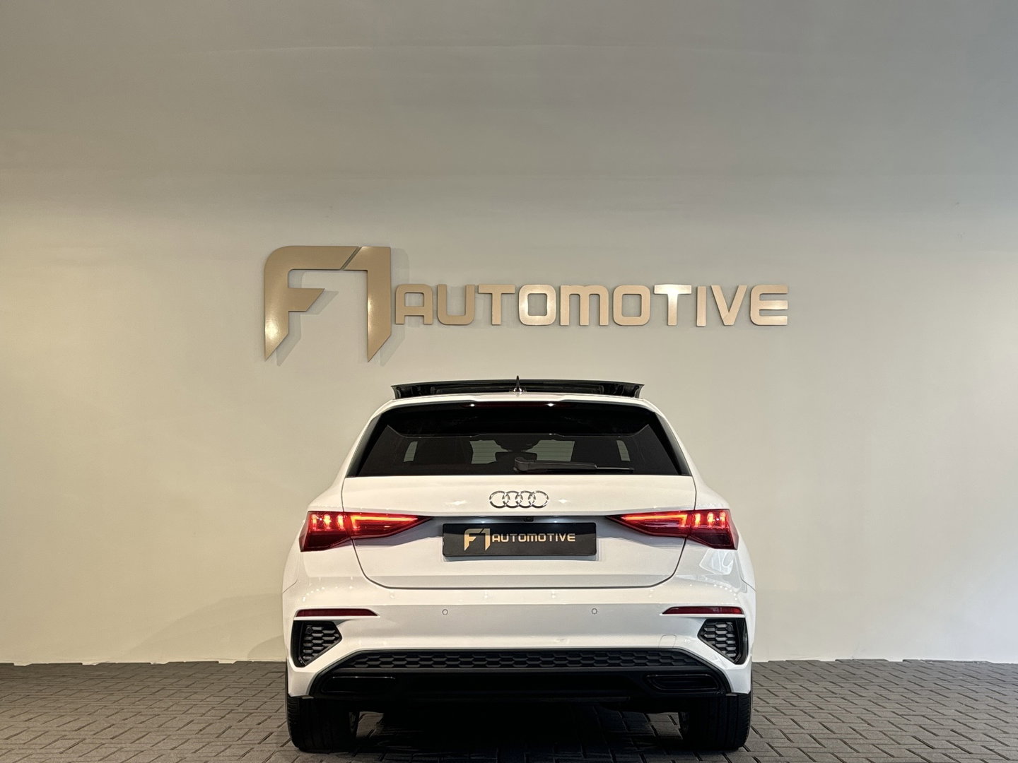 Audi A3 Sportback 45 TFSI e S edition Competition Pano|B&O|Sfeer|ACC|Lane|Camera