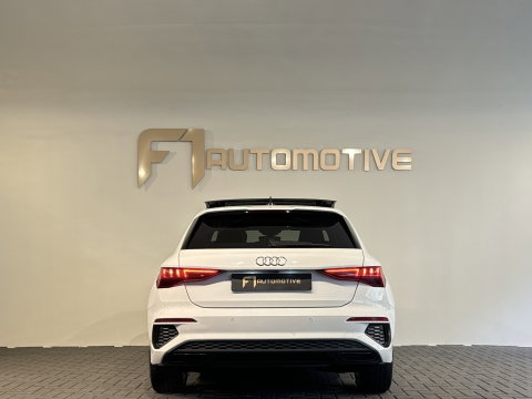 Audi A3 Sportback 45 TFSI e S edition Competition Pano|B&O|Sfeer|ACC|Lane|Camera