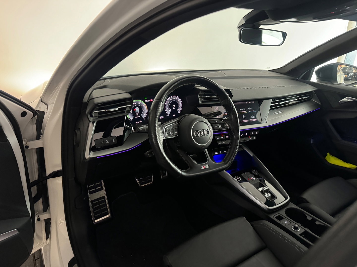 Audi A3 Sportback 45 TFSI e S edition Competition Pano|B&O|Sfeer|ACC|Lane|Camera